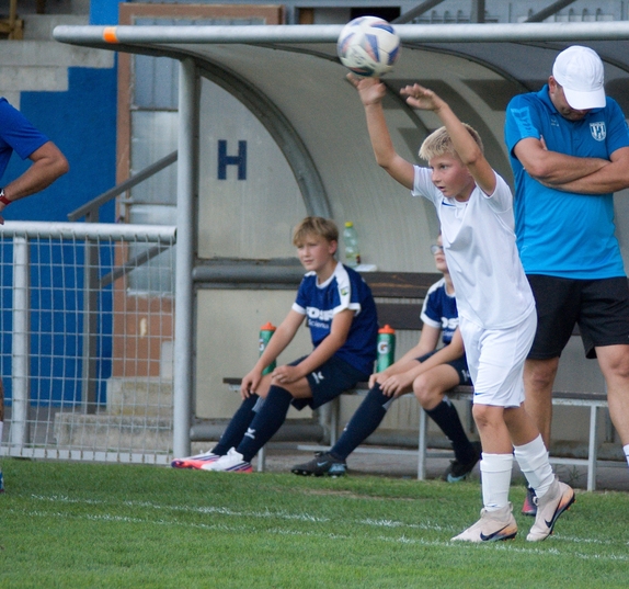 260916 MladsiZaci - Breclav 2:2 5