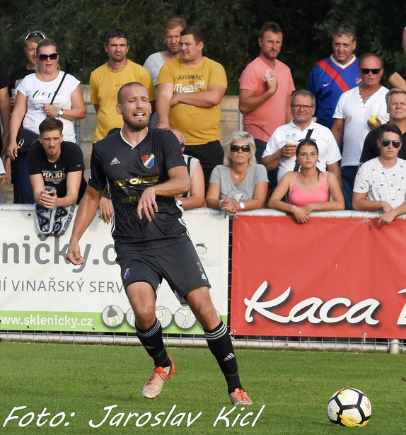 (190828) Lan_Banik 1:3 64